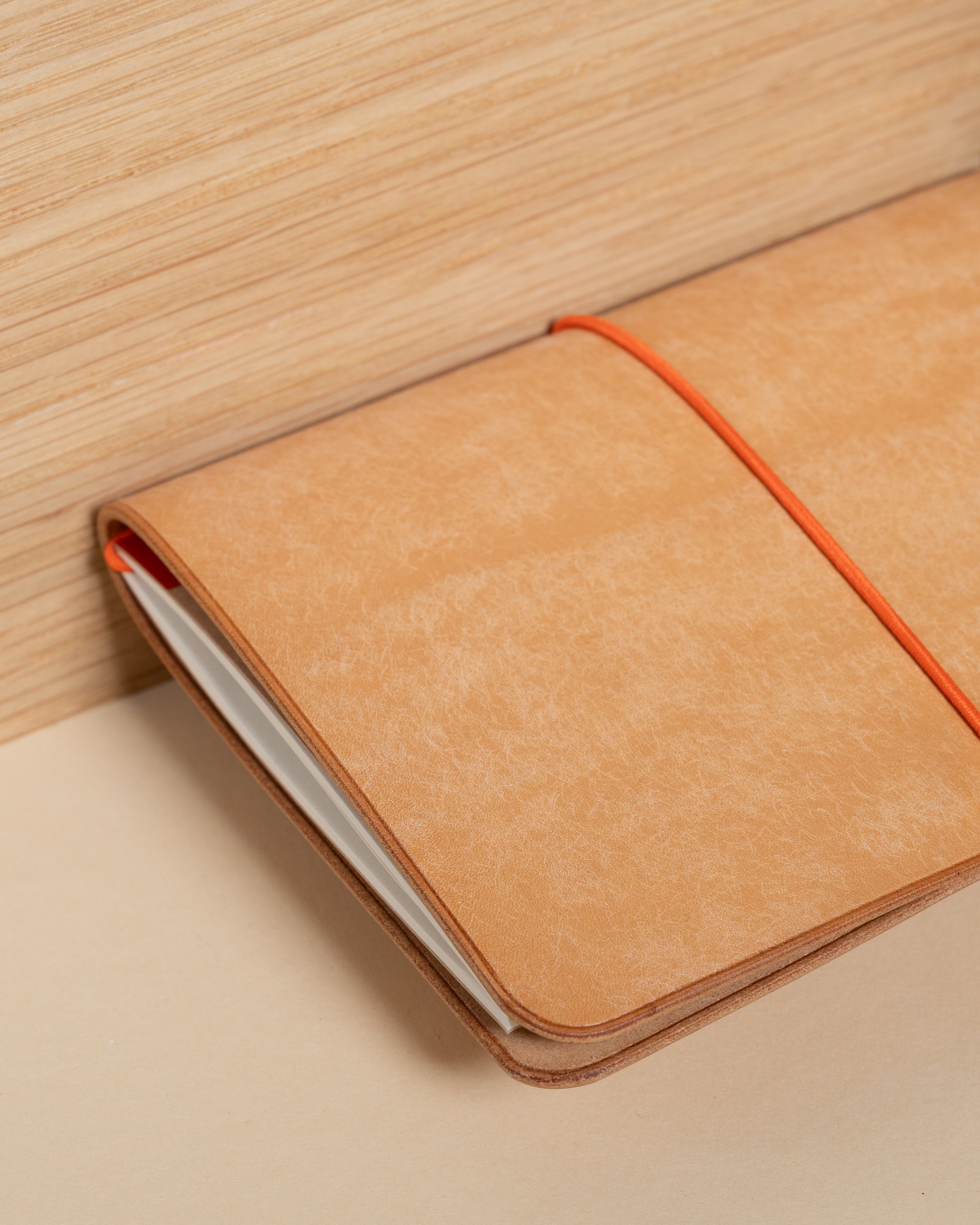 Pueblo Natural Leather Cover