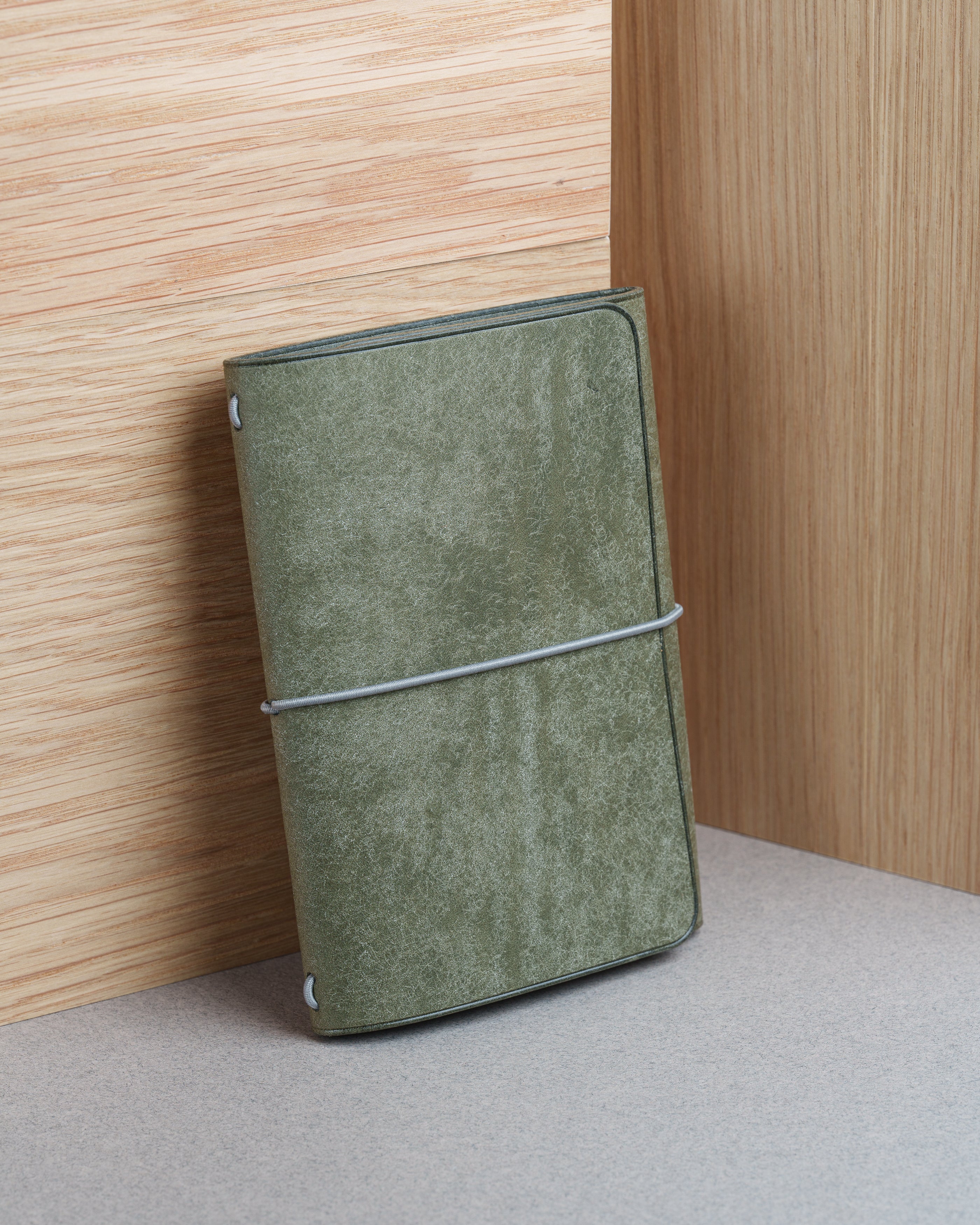 Grey Pueblo Trifold Leather Cover