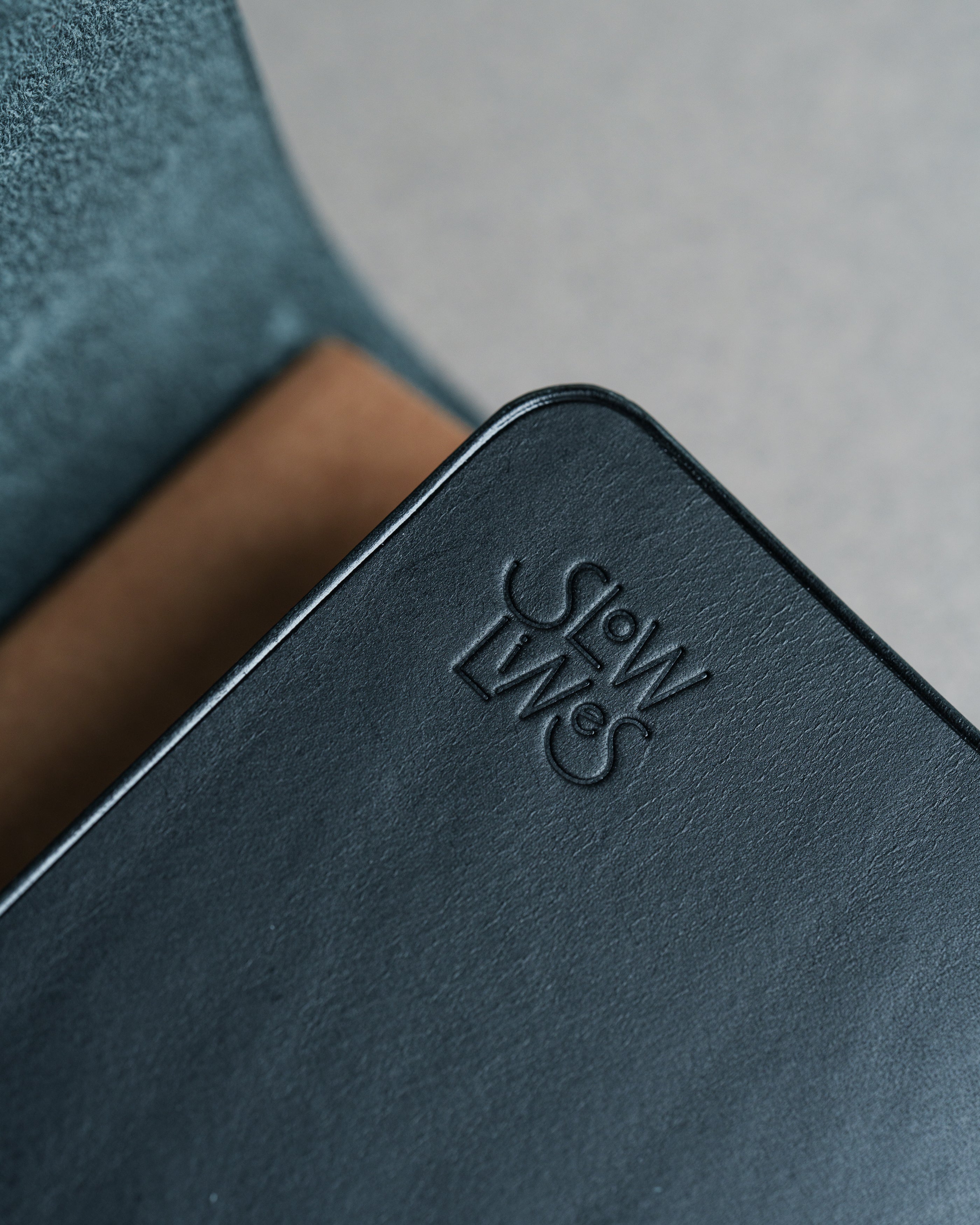 Black Buttero Leather Trifold Cover