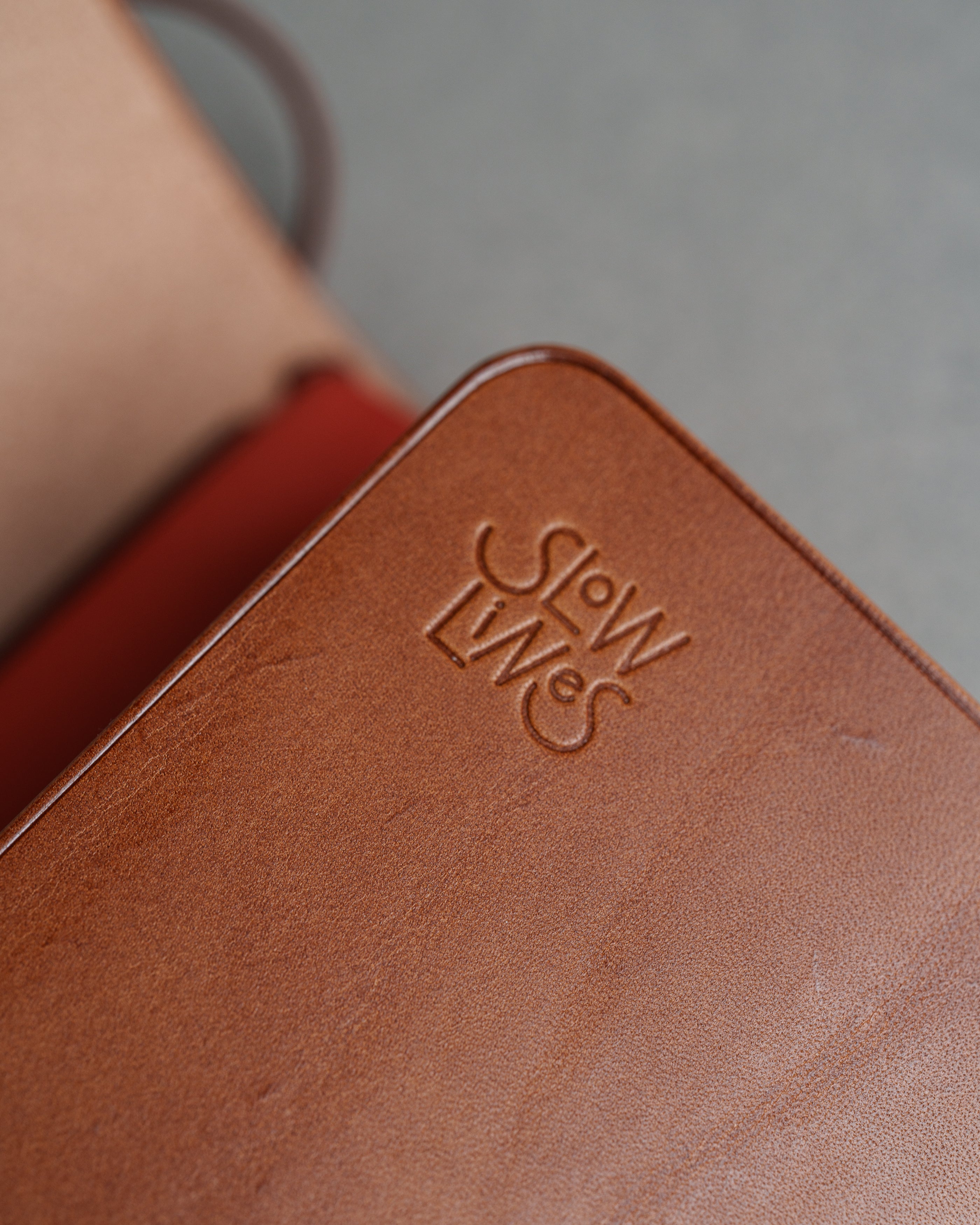 Whisky Buttero Leather Trifold Cover