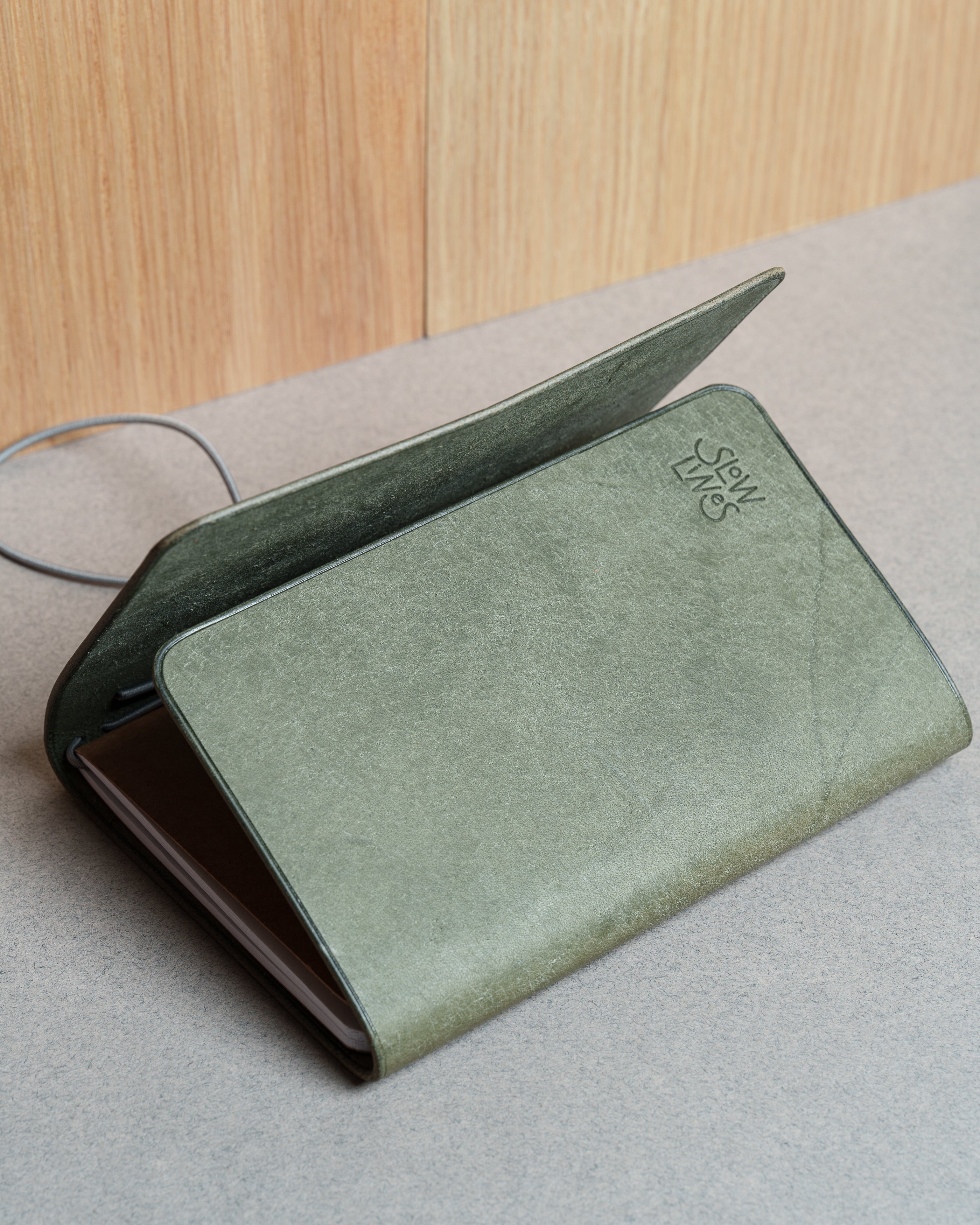 Grey Pueblo Trifold Leather Cover