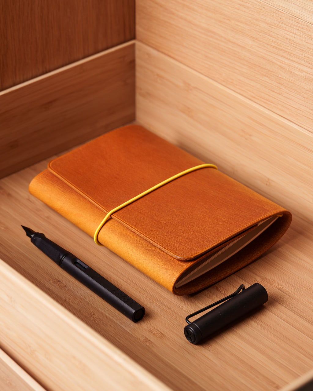 Ginger Freedom Leather Trifold Cover