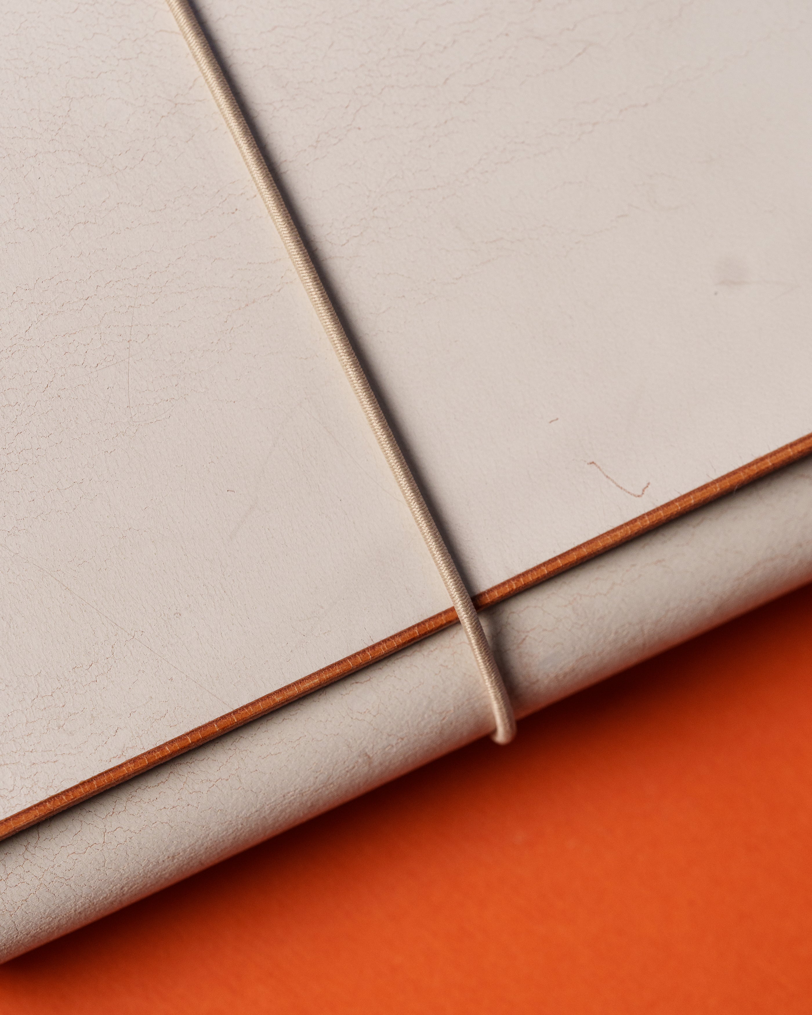 Natural Ghost Wax Leather Trifold Cover