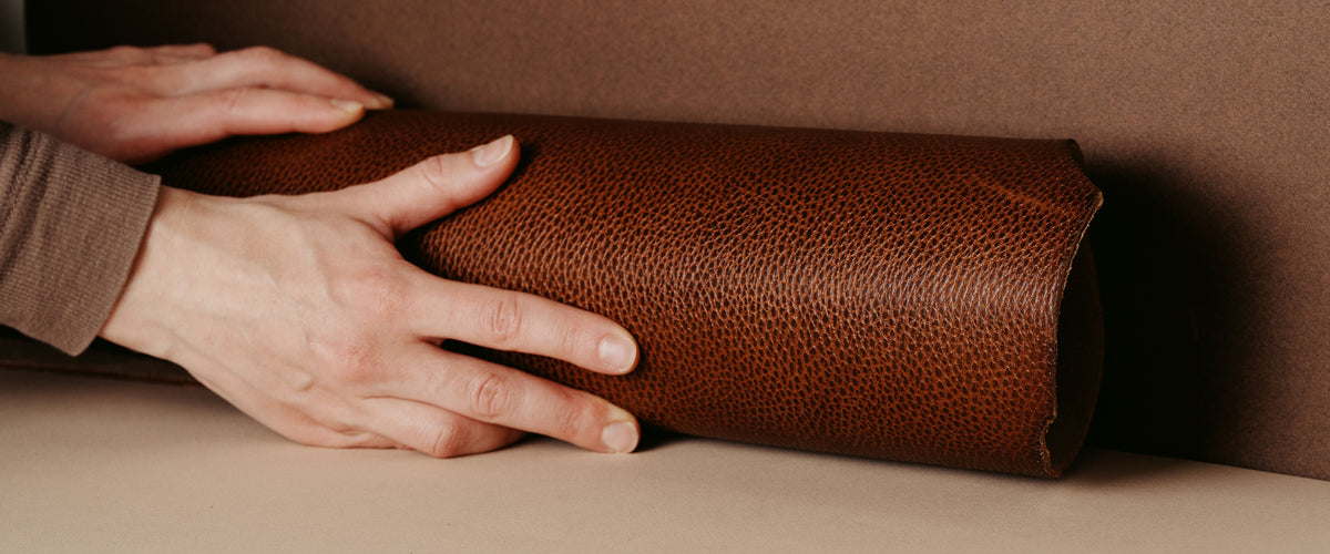 Dollaro leather — detail 1