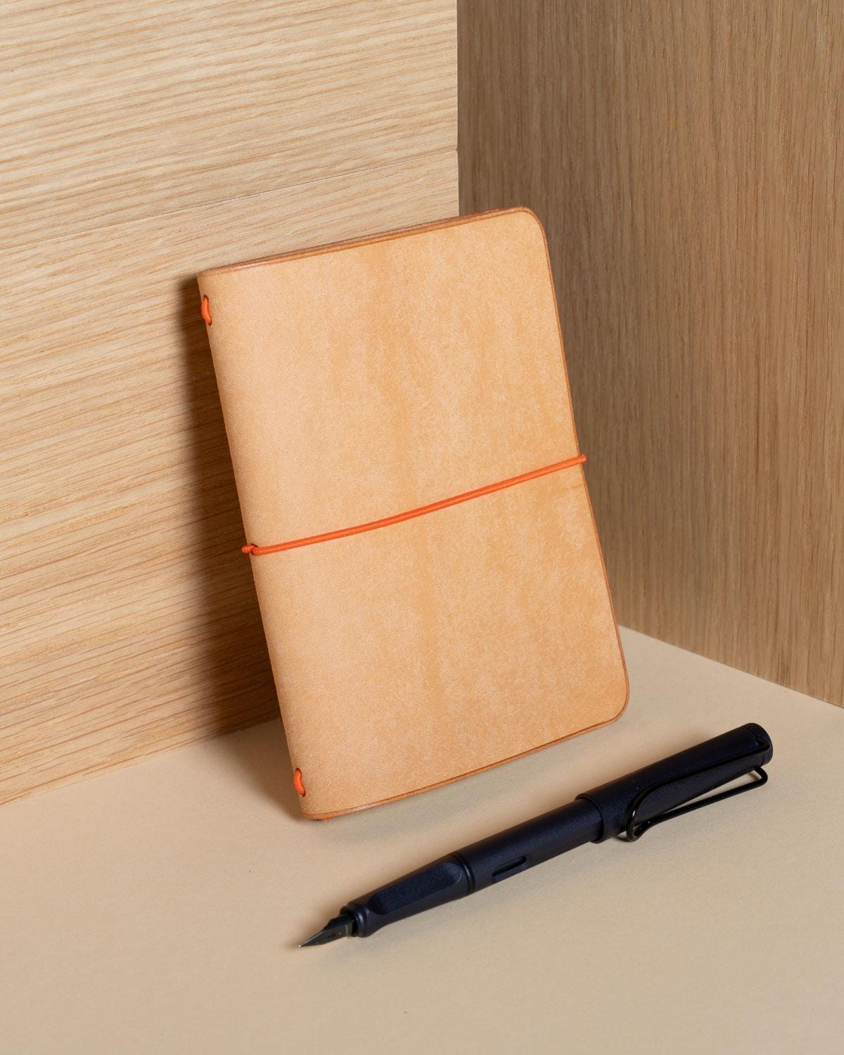 Pueblo Natural Leather Cover