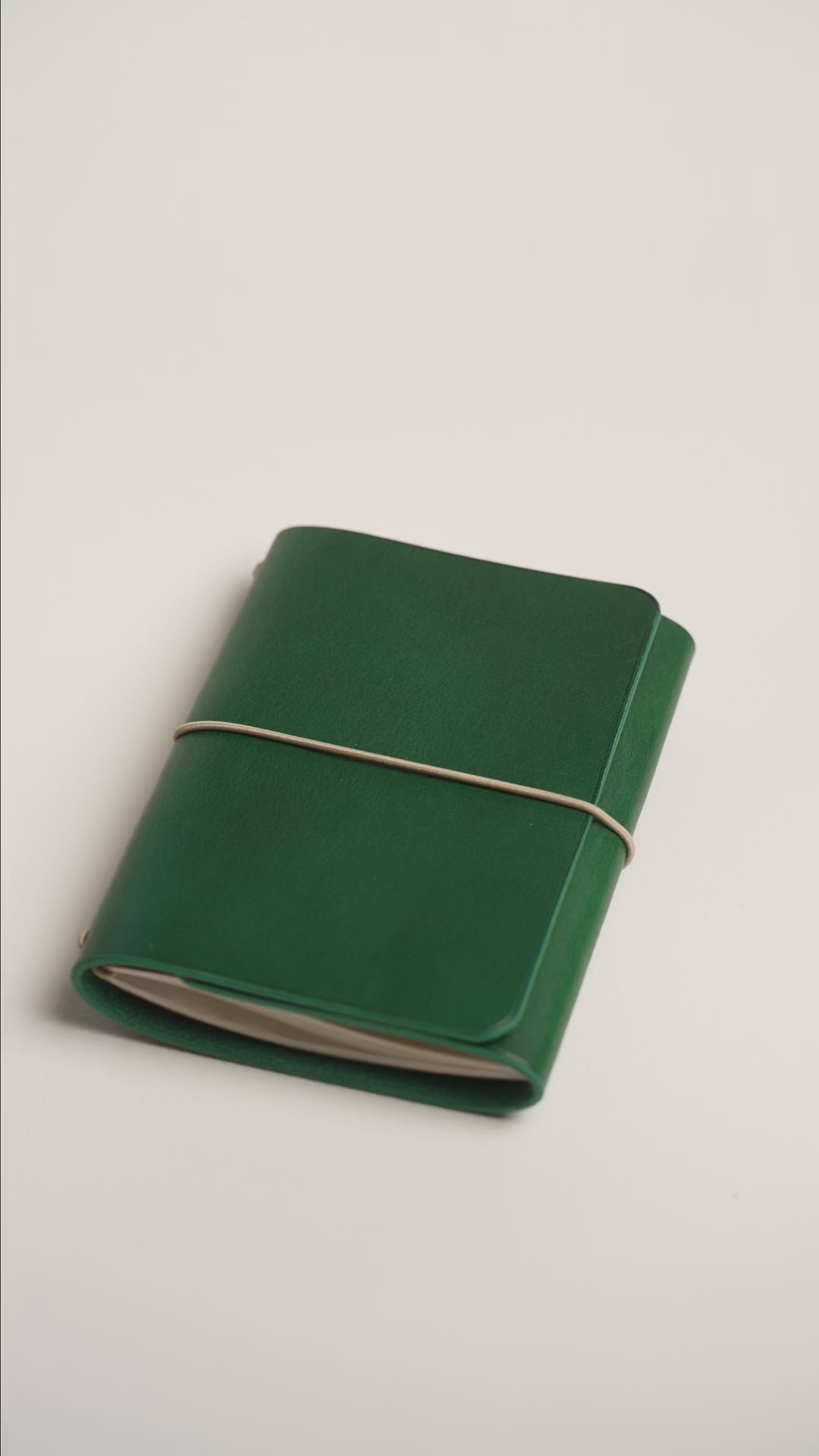 Green Buttero Leather Trifold Cover